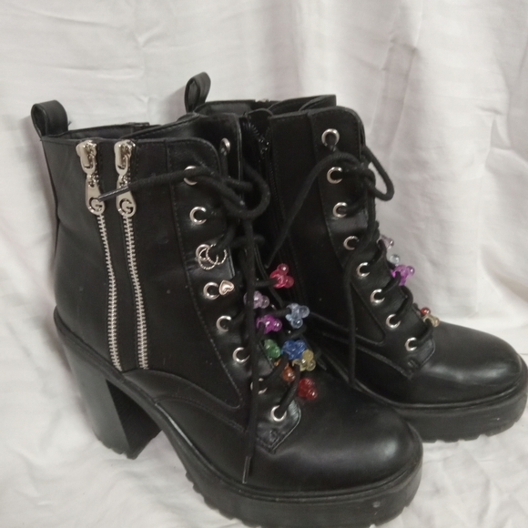 GBG LOS ANGELES Boots Black ,Faux Leather Zipper, 4" Chunky Heels Sz 8.5 - Picture 10 of 12